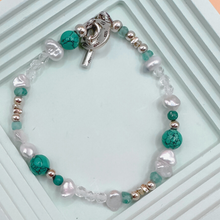 將圖片載入圖庫檢視器 蔚藍柔光 綠松石、珍珠、白水晶、藍磷灰S925純銀手鏈